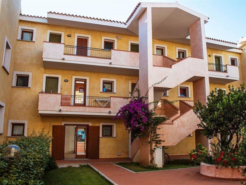 Residence Olimpo Santa Teresa Gallura Exteriör bild