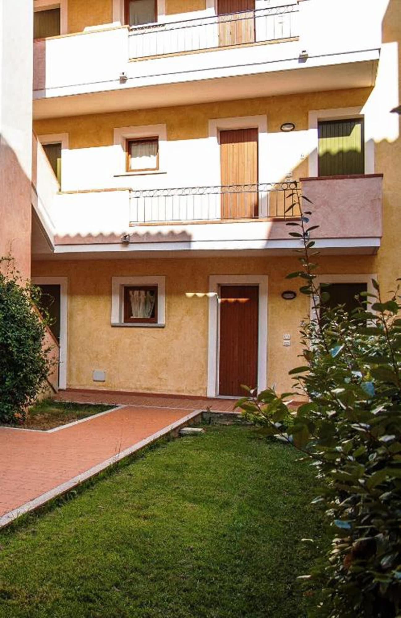 Residence Olimpo Santa Teresa Gallura Exteriör bild